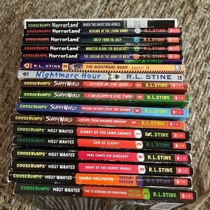 R.L Stein books lot of 17 slappy world, most wanted, horrorland